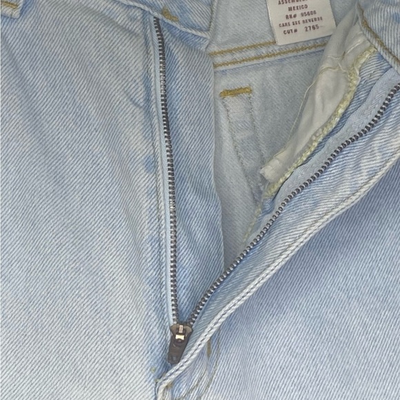 Vintage L.A. Blues Women’s Jeans 10P Light Blue Straight Leg Zip Button Pockets - Picture 5 of 10